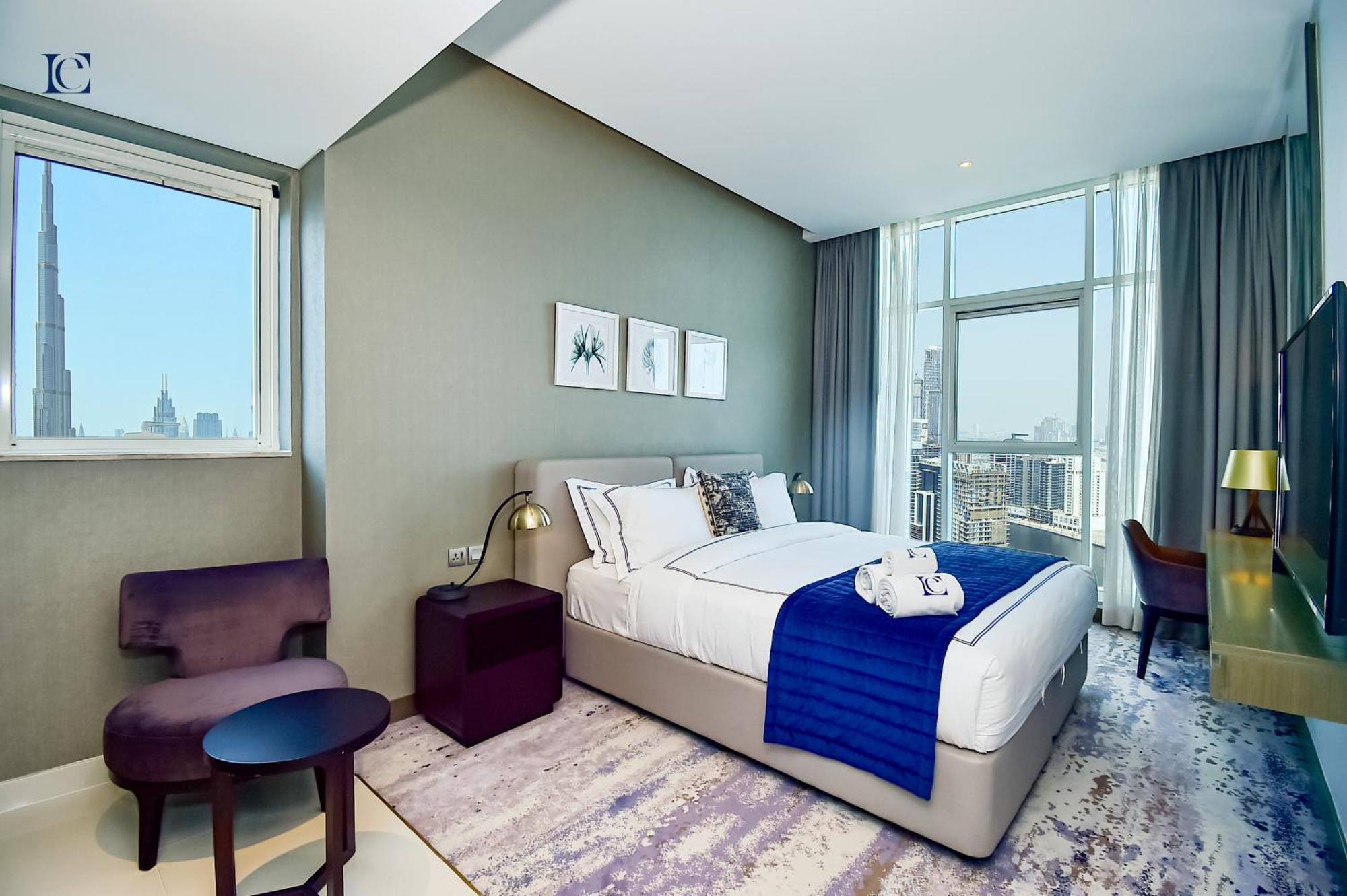 Luxury Escapes - Damac Maison Prive - Canal View Apts - Near Mall Дубай