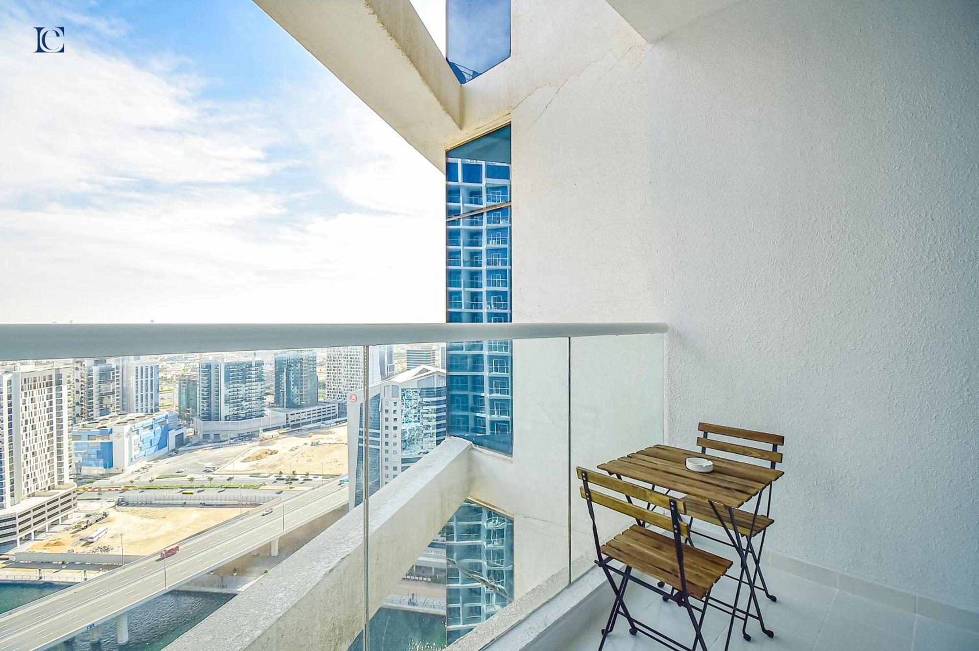 Appartamento Luxury Escapes - Damac Maison Prive - Canal View Apts - Near Mall
